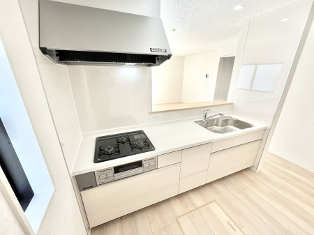 �L�b�`���@�������P�������`Kitchen�`�@�u���������͉�����낤�v����ȃL�b�`���Ȃ�v�������藿�����ł����Ⴂ�܂��B�L�b�`������̓��r���O����]�ł��܂��B�Ƒ����Ȃ��邨�Ƃ������ɂ������܂��B