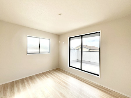 ���̑����ρ@�����`Bed Room�`  �u��������������l�v�Ƃ��v�w�ł�����肭�낰��Q���B  �����̉Ǝ��₨�d���ɔ�ꂽ���̓t�J�t�J�̃x�b�g�Ŗ�����Ă��������B�e���r��{�I�������Ă����K�ȍL����������