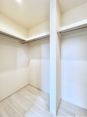 ���̑��@�ߗނ��n���K�[�Ɋ|�����܂܎��[�ł���WIC�B�ߗނ̐������ڂ����₷���ĕ֗��ł��I