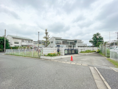 ���ӊ��@�c�t���E�ۈ牀 1400m �l�X���s�������ۈ珊