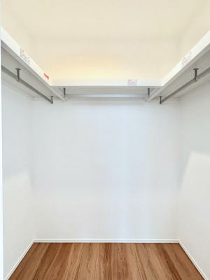 ̑@EH[NCN[[bg̊pŐԃXbL