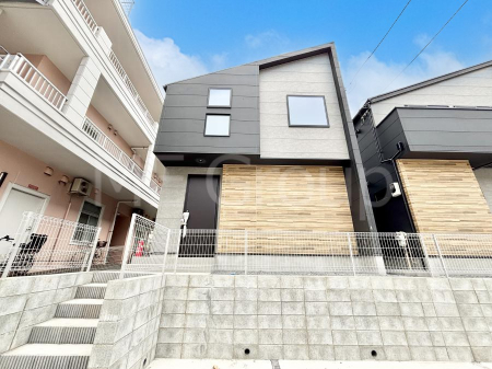 nOώʐ^@OρP`Exterior`@sœ̃X[Ct΂Ɉ͂܂ꂽyn͓šYꂻBlGʂĎRƐGꍇX|bgӂɂ͐肾IZ݂ȂƁB炵B