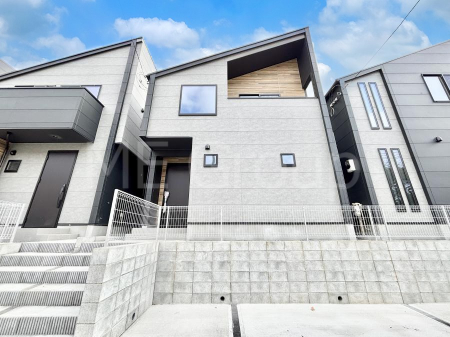 nOώʐ^@OρR`Exterior`@XȂA咣߂ǂ]TV[vȃtHŘȂޓ@́AV̋ƏƂ炵킹鎖ŁA{ׂ`̎pĂ܂B