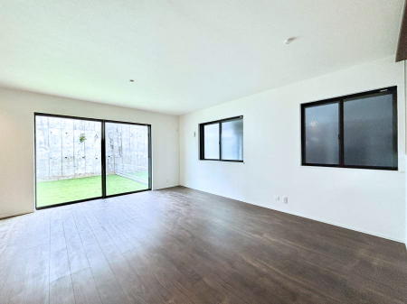 rO@傫ȑ炽Ղ̗zƕ郊rO