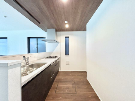 Lb`@u₩ȕʂ蔲Lb`B̂Ŗ邭Cɂ𗧂܂B