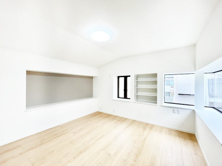 ���̑����ρ@�E�H�[�N�C���N���[�[�b�g�����邨�����I�G�߂��Ƃ̓���ւ����s�v�ŕ֗��ł��B 