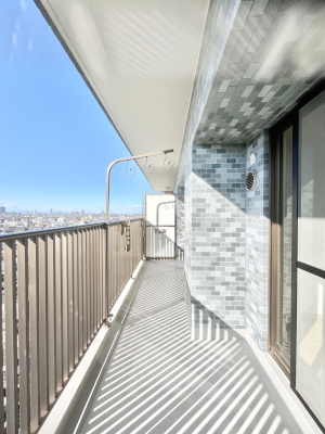 oRj[@Sn悢Ȃ炨󕨂ł