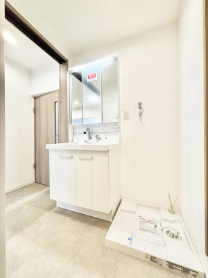 ���ʑ�E���ʏ��@������������ʉ��ώ��Œ��̐g�x�x�����K