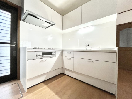 �L�b�`���@L���^���Ɨ�������X�y�[�X���L�X�Ǝg���܂��B�R���p�N�g�ɓ����Ă��������N���N�B  