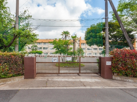 ���ӊ��@���w�Z 400m �����旧�������w�Z