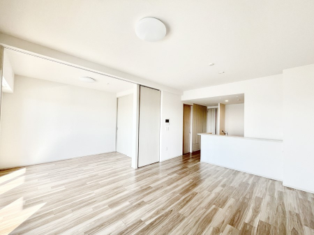 rO@Ƒc̎ԂȂ났̃rO_CjOB   