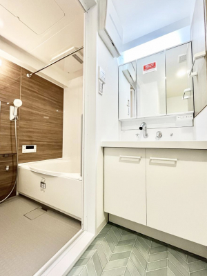 ���ʑ�E���ʏ��@������������ʉ��ώ��Œ��̐g�x�x�����K