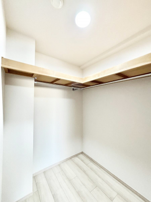 ̑@EH[NCN[[bg̊pŐԃXbL