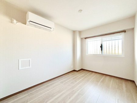 ���̑����ρ@�u�₩�ȓ��������������S�̂�D������ݍ���ł���܂��@