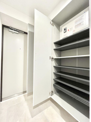 ̑ρ@Ղ[łV[Y{bNXŉƑŠCAւB  