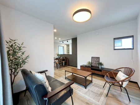 rO@邢zA͋̕Cɖ郊rOE_CjOB 