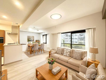 rO@͋Ĉkcj͉Ƒ݂Ȃ̉Kԁ@ƋCGł