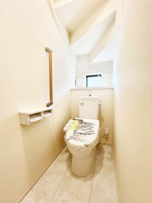 gC@A`Toilet`@̂鐅gC̓EHVbgtłgC͖g킴𓾂Ȃ́BۂłˁBgC2̂Œ̍Gɕ֗łI