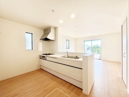 Lb`@A`Kitchen`rOnJE^[Lb`BȂƑƃR~jP[VƂ邾łȂA傫ȊJ邱Ƃł܂B  ql̐邱Ƃł܂ˁI