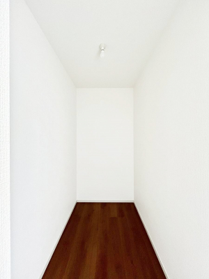 ̑@EH[NCN[[bg̊pŐԃXbL