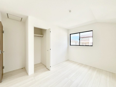 �q�������@�q�������ɂ��������߂Ȏ��[�X�y�[�X�����Ղ�̋���