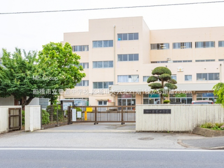 ���ӊ��@���w�Z 2540m �D���s���L�x���w�Z