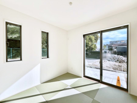 ̑ρ@rOƗׂ荇ĂaBقƈꑧła̋ԂYꂸɁB 