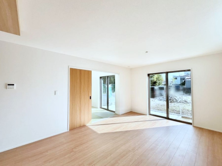 rO@R荞܂AƑc̏ꏊ𖾂邭o