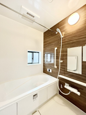 �����@�������������͋C�ł�����肨��������������o�X���[��