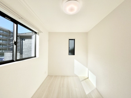 ���̑����ρ@2�ʍ̌����m�ۂ������邢��ԁB�Ƒ��݂�Ȃ����K�ȕ�炵����������݌v�ł��B