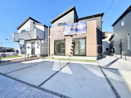 ���n�O�ώʐ^�@�������ꂽ�O�ρA�㎿�ȏZ��Ԃ��L���鎺���͉i�����S���ĉ߂�����Z���ł��B 