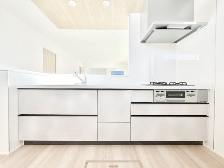 �L�b�`���@�������������I�ɁA�y�����I�V�X�e���L�b�`��  