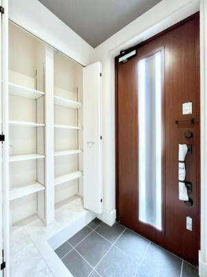 ���ց@�����`Entrance�`�@���ւ͉Ƃ̊�Ƃ����܂����䂪�Ƃ̃Z���X�����肰�Ȃ����������閣�͂��錺�֑�����y���݂̈�B�A���x�ɉƑ����ق��Ƃł���S�n�悢��ԑ������؂ł��ˁ�