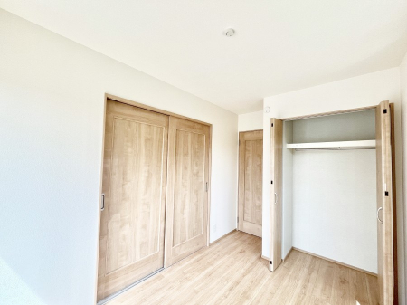 ���̑����ρ@���r���O�אڂ̗m���͌��Ƃ��Ă����p�ł��܂�