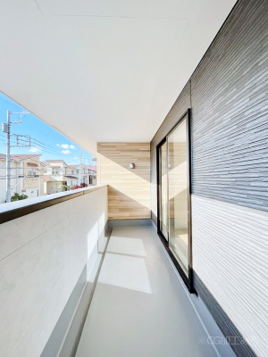 �o���R�j�[�@�����t���̃o���R�j�[�ŋ}�ȉJ������󕨂����܂�! 