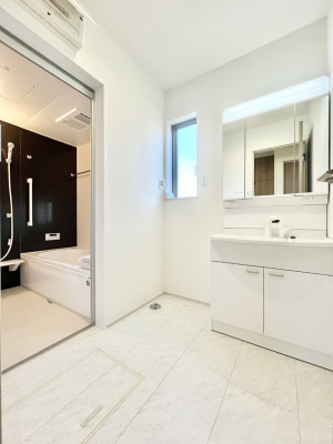 ���̑��@������A�������g�x�x���X���[�Y�ɂ����Ȃ���E�ߏ�     �@ 