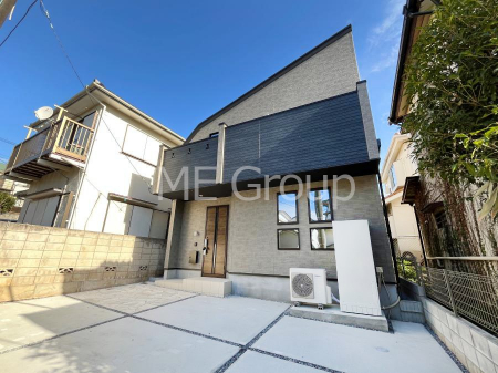 ���n�O�ώʐ^�@�O�ρ`Exterior�`�@���X�����Ȃ���A�咣���߂����ǂ����]�T������������V���[�v�ȃt�H�����ŘȂޓ@��́A���V�̋�ƏƂ炵���킹�鎖�ŁA�{������ׂ������`�̎p�������Ă���܂��B