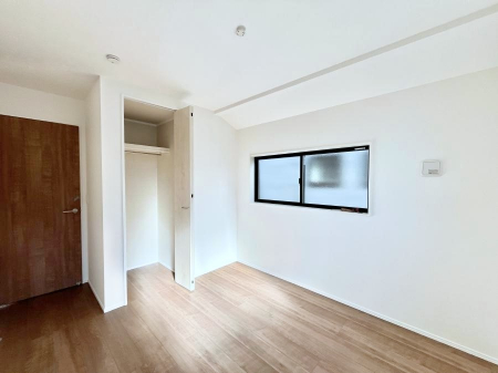 �q�������@�q�������ɂ��������߂Ȏ��[�X�y�[�X�����Ղ�̋���