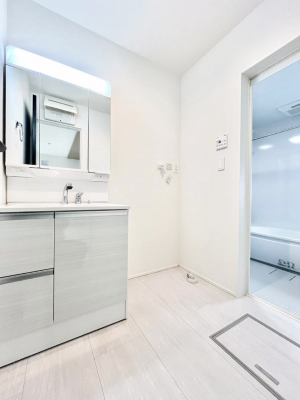 ���̑��@�������̂�����K��Ԃł��B�����̐g�x�x���C�����ǂ����g�������܂��B 