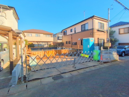 ���n�O�ώʐ^�@�`Exterior�`�@�l�G��ʂ��Ď��R�ƐG�ꍇ����X�|�b�g�������A���U����W���M���O�A�T���̂��Ƒ��ł̗V�тɍœK�ł��B�J�����Ƃ�Ƃ�ɕ�܂ꂽ���z�̏Z�܂��������ɂ���܂��B