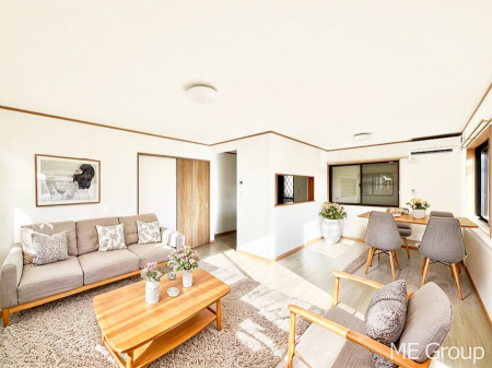 ���r���O�@�������������͋C�̂k�c�j�͉Ƒ��݂�Ȃ̉��K��ԁ��Ƌ��CG�ł�