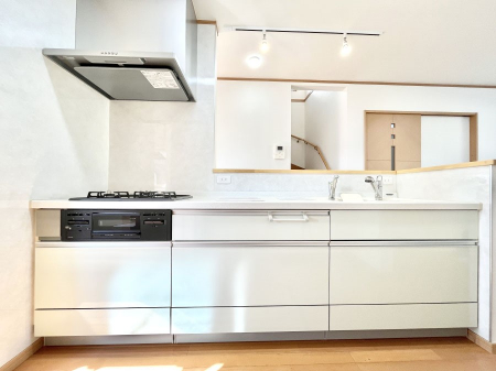 �L�b�`���@�L�X�Ƃ����g������̗ǂ��L�b�`���œ��X�̂��������y�����Ȃ肻��