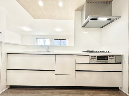 �L�b�`���@�L�X�Ƃ����g������̗ǂ��L�b�`���œ��X�̂��������y�����Ȃ肻��