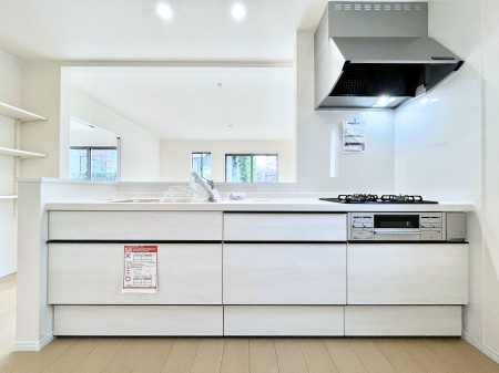 �L�b�`���@�������������I�ɁA�y�����I�V�X�e���L�b�`��  