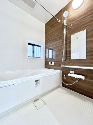 �����@����̔�����₷��؂ȃo�X�^�C���B�������Ƃ����C���y����Ŕ����Ƃ肽���ł��ˁI  