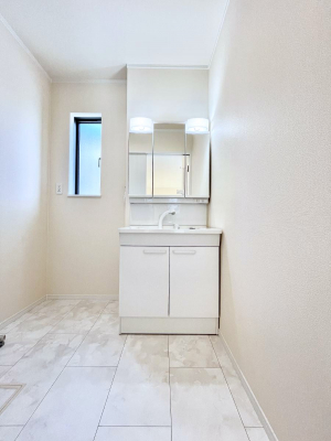 ���ʑ�E���ʏ��@�傫�����₷���O�ʋ��Ő�����������ʑ�́A�g�����Ȃ݃`�F�b�N�┧�̂������ɂ������߂ł��B 