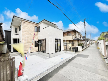 ���n�O�ώʐ^�@�O�ρ`Exterior�`�@�O�ʓ��H�F �Z��n�ɂȂ��Ă���̂Ŏԗʂ����Ȃ��A�Â��ȗ��n�ł��B�q��Ċ����ǍD�ł������ӊ������킹�Ă��ē������Ē����܂��B���C�y�ɂ��₢���킹���������B