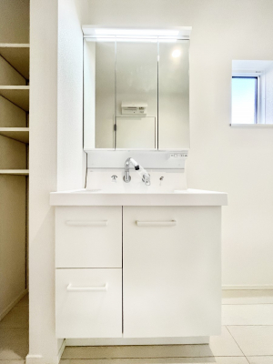 ���ʑ�E���ʏ��@���[�͂Ƌ@�\���ɗD�ꂽ���ʉ��ϑ�