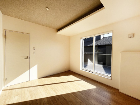 ���̑����ρ@�o���R�j�[���J�������v���X���Ă����m��