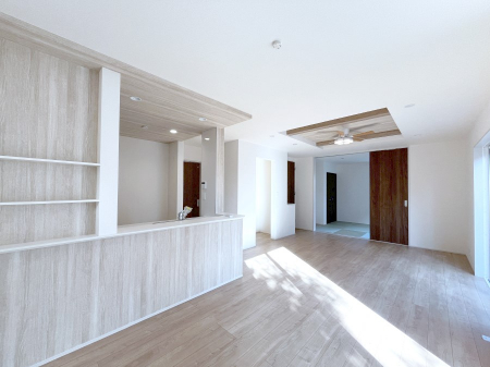 ���̑����ρ@�Ƒ������R�ƏW�܂�e���̃X�y�[�X�ɂȂ肻��